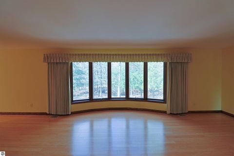 Tiny photo for 555 E Deerfield Road, Mt Pleasant, MI 48858 (MLS # 1943778)