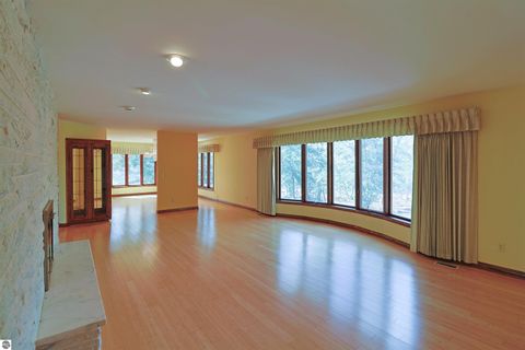 Tiny photo for 555 E Deerfield Road, Mt Pleasant, MI 48858 (MLS # 1943778)