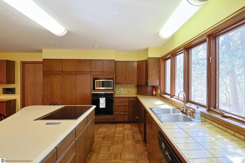 Tiny photo for 555 E Deerfield Road, Mt Pleasant, MI 48858 (MLS # 1943778)