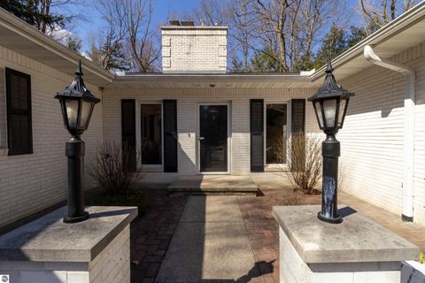 Tiny photo for 555 E Deerfield Road, Mt Pleasant, MI 48858 (MLS # 1943778)