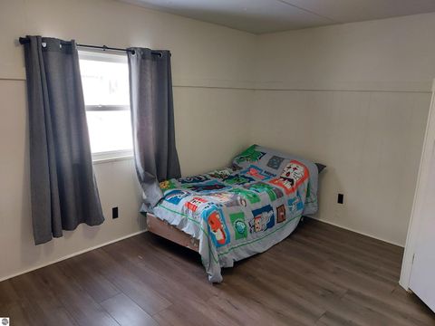 Tiny photo for 860 Manor Ln, Traverse City, MI 49686 (MLS # 1942185)