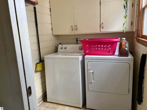 Tiny photo for 1001 Chestnut ST, Cadillac, MI 49601 (MLS # 1948993)