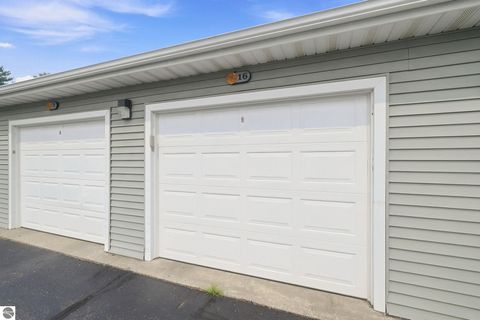 Tiny photo for 632 S Lake Street, Cadillac, MI 49601 (MLS # 1948149)