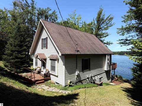 Tiny photo for 7220 Leelanau TRL, Gaylord, MI 49735 (MLS # 1949377)