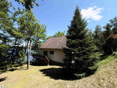 Tiny photo for 7220 Leelanau TRL, Gaylord, MI 49735 (MLS # 1949377)