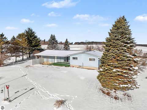 Tiny photo for 3777 20 Mile Road, Marion, MI 49665 (MLS # 1941683)