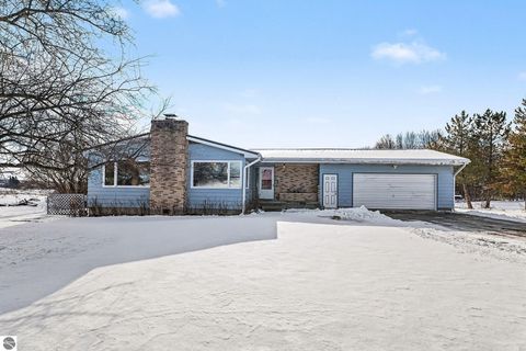 Tiny photo for 3777 20 Mile Road, Marion, MI 49665 (MLS # 1941683)