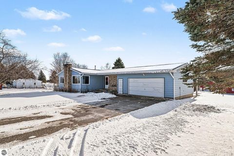 Tiny photo for 3777 20 Mile Road, Marion, MI 49665 (MLS # 1941683)
