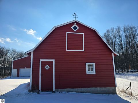 Tiny photo for 3777 20 Mile Road, Marion, MI 49665 (MLS # 1941683)