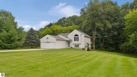 Tiny photo for 7015 Cedar Highlands Drive, Cedar Springs, MI 49319 (MLS # 1950365)