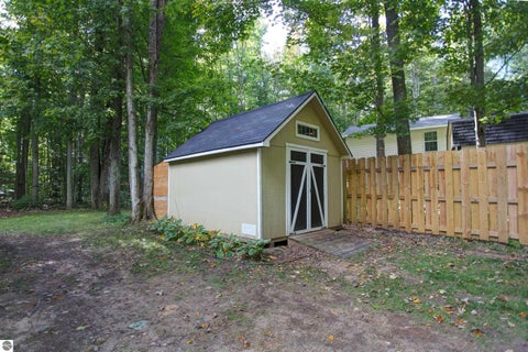 Tiny photo for 19199 Ridge View Lane, Lake Ann, MI 49650 (MLS # 1951368)