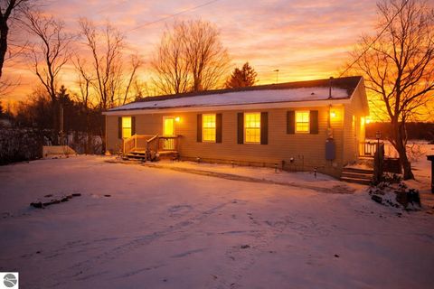 Tiny photo for 12596 Marilyn Drive, Leroy, MI 49655 (MLS # 1942486)