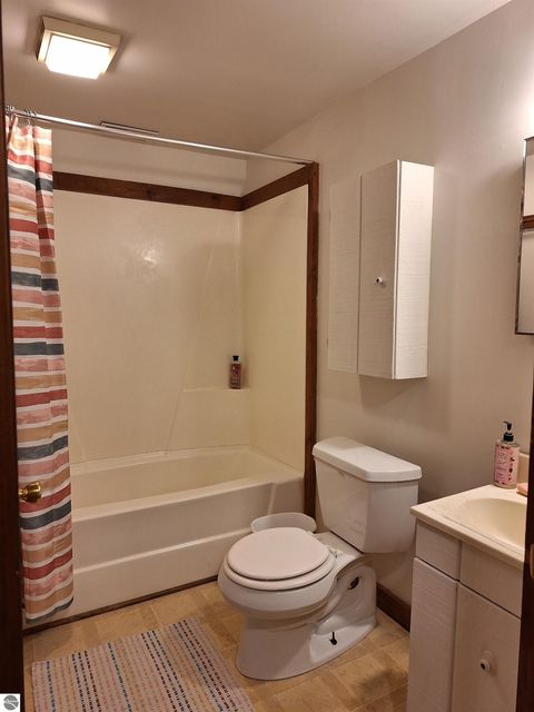 Tiny photo for 1235 Oakland Street, Traverse City, MI 49686 (MLS # 1941109)