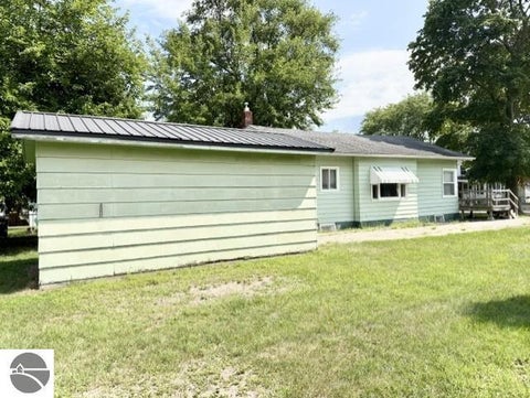Tiny photo for 1315 Plum ST, Alma, MI 48801 (MLS # 1950026)
