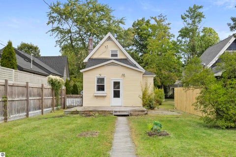 Tiny photo for 242 E Tenth Street, Traverse City, MI 49684 (MLS # 1951079)
