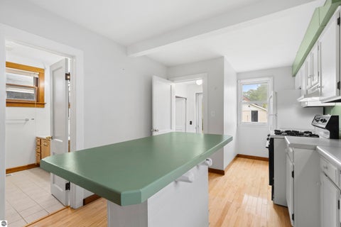 Tiny photo for 242 E Tenth Street, Traverse City, MI 49684 (MLS # 1951079)
