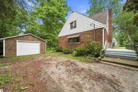 Tiny photo for 609 Buckley ST, Elk Rapids, MI 49629 (MLS # 1948393)