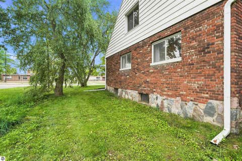 Tiny photo for 609 Buckley ST, Elk Rapids, MI 49629 (MLS # 1948393)