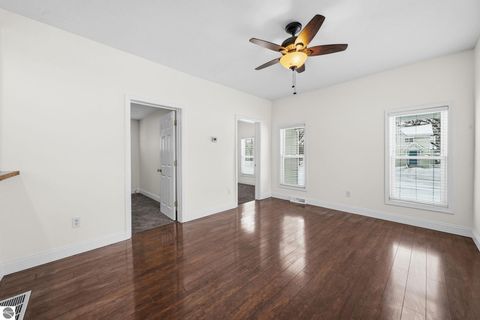 Tiny photo for 1004 Boyd Avenue, Traverse City, MI 49686 (MLS # 1942368)