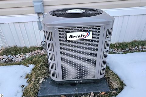 Tiny photo for 1103 Peachtree Court, Mt Pleasant, MI 48858 (MLS # 1942303)