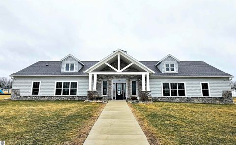 Tiny photo for 1103 Peachtree Court, Mt Pleasant, MI 48858 (MLS # 1942303)