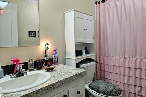 Tiny photo for 1103 Peachtree Court, Mt Pleasant, MI 48858 (MLS # 1942303)