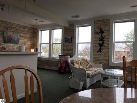 Tiny photo for 601 Randolph Street, Traverse City, MI 49684 (MLS # 1942483)