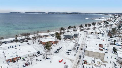 Tiny photo for 601 Randolph Street, Traverse City, MI 49684 (MLS # 1942483)