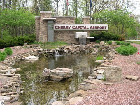 Tiny photo for 1589 Edgewater Ridge, Traverse City, MI 49684 (MLS # 1948309)