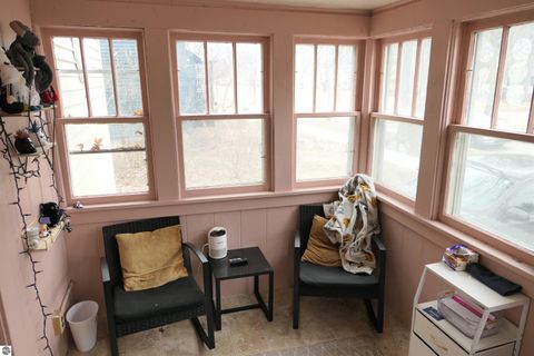 Tiny photo for 424 S Kinney Street, Mt Pleasant, MI 48858 (MLS # 1943237)