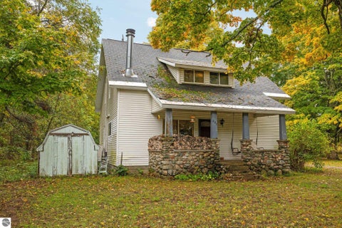 Tiny photo for 203 S Pioneer Road, Beulah, MI 49617 (MLS # 1951259)