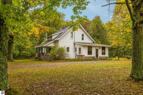 Tiny photo for 203 S Pioneer Road, Beulah, MI 49617 (MLS # 1951259)