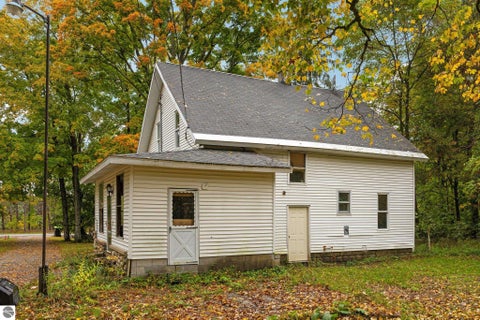 Tiny photo for 203 S Pioneer Road, Beulah, MI 49617 (MLS # 1951259)