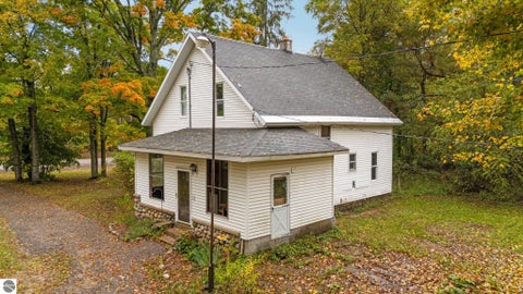 Tiny photo for 203 S Pioneer Road, Beulah, MI 49617 (MLS # 1951259)