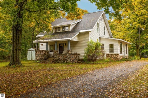 Tiny photo for 203 S Pioneer Road, Beulah, MI 49617 (MLS # 1951259)