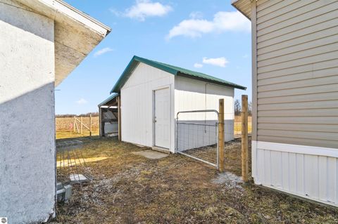 Tiny photo for 16328 110th Avenue, Evart, MI 49631 (MLS # 1942853)