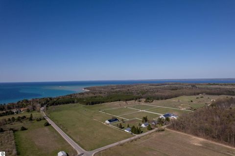 Photo of 3619 Tompkins Road, Traverse City, MI 49686 (MLS # 1944870)