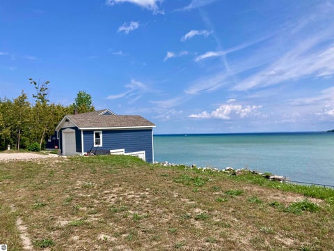 Tiny photo for 800 N St Joseph Street, Suttons Bay, MI 49682 (MLS # 1950690)