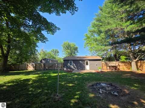 Tiny photo for 8937 Valley Road, Nw, Rapid City, MI 49646 (MLS # 1947711)