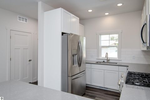 Tiny photo for 1548 Simsbury Street #8, Traverse City, MI 49686 (MLS # 1941673)