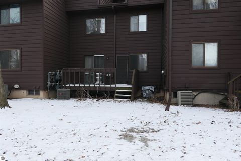 Tiny photo for 205 E Jolly Road #6, Lansing, MI 48910 (MLS # 1942561)
