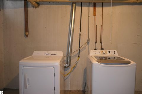 Tiny photo for 205 E Jolly Road #6, Lansing, MI 48910 (MLS # 1942561)