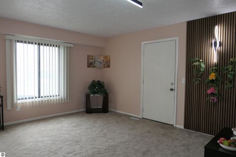 Tiny photo for 205 E Jolly Road #6, Lansing, MI 48910 (MLS # 1942561)