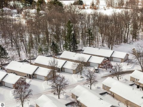 Tiny photo for 1154 Hemingway Lane, Traverse City, MI 49686 (MLS # 1942216)