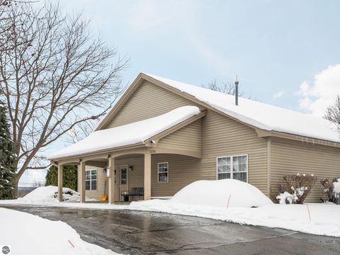 Tiny photo for 1154 Hemingway Lane, Traverse City, MI 49686 (MLS # 1942216)