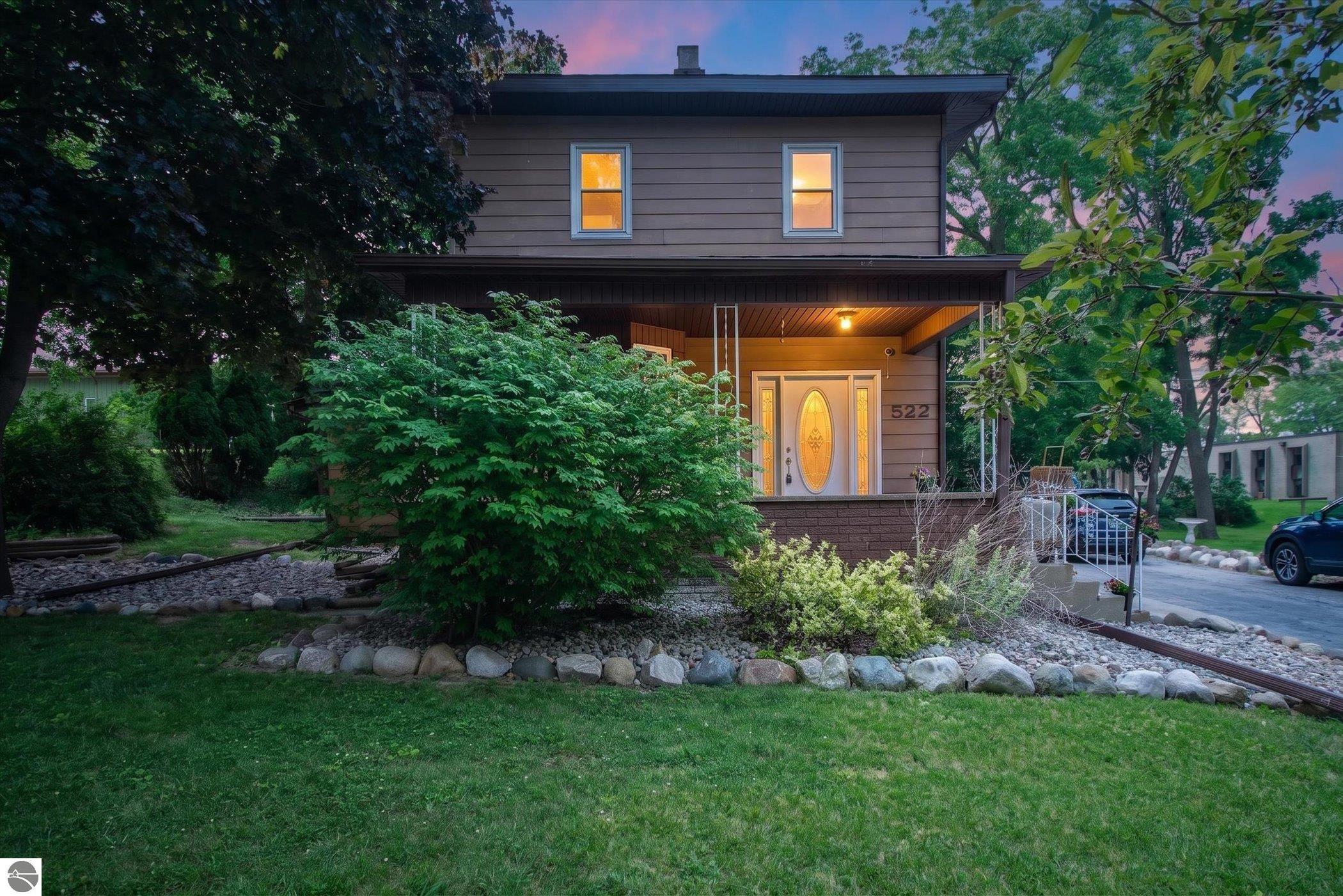 Photo 1 of 47 — 522 E Saginaw Street, St Louis, MI 48880