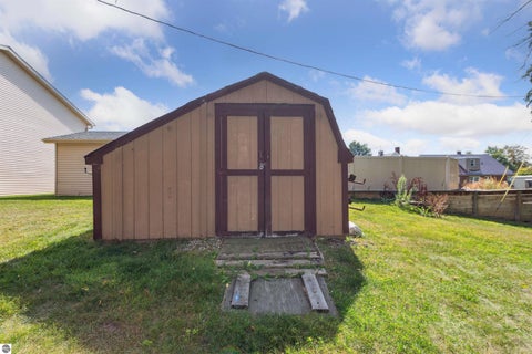 Tiny photo for 522 E Saginaw Street, St Louis, MI 48880 (MLS # 1944460)