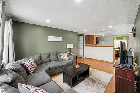 Tiny photo for 5165 Silverberry Drive, Mt Pleasant, MI 48858 (MLS # 1941838)