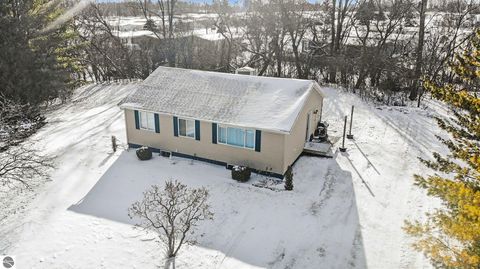 Tiny photo for 5165 Silverberry Drive, Mt Pleasant, MI 48858 (MLS # 1941838)