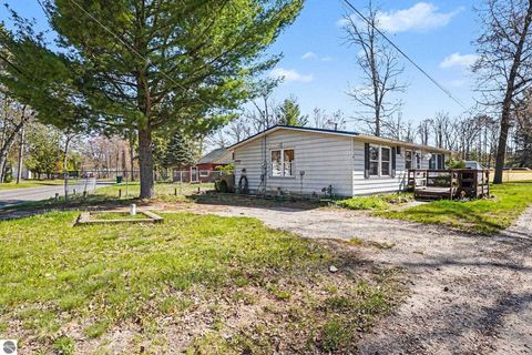 Tiny photo for 4997 Lucinda Drive, Prescott, MI 48756 (MLS # 1944897)